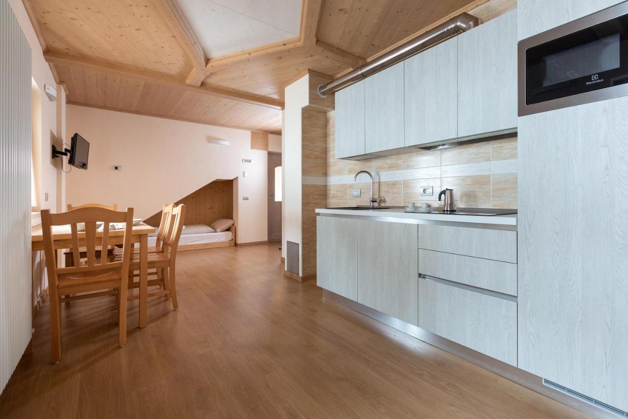Hotel Meuble Adler - Rooms & Mountain Apartments Santa Caterina Valfurva Exterior foto