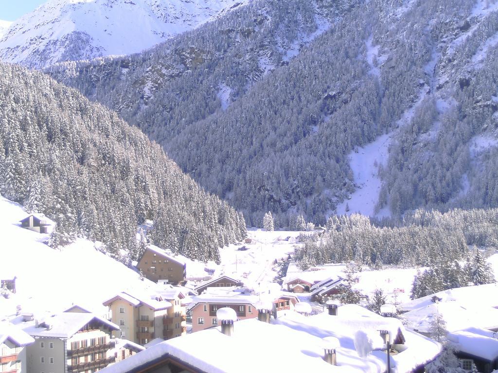 Hotel Meuble Adler - Rooms & Mountain Apartments Santa Caterina Valfurva Exterior foto