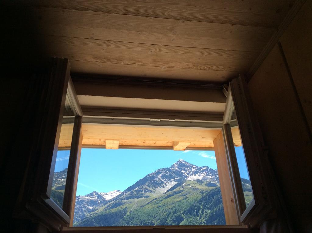 Hotel Meuble Adler - Rooms & Mountain Apartments Santa Caterina Valfurva Exterior foto