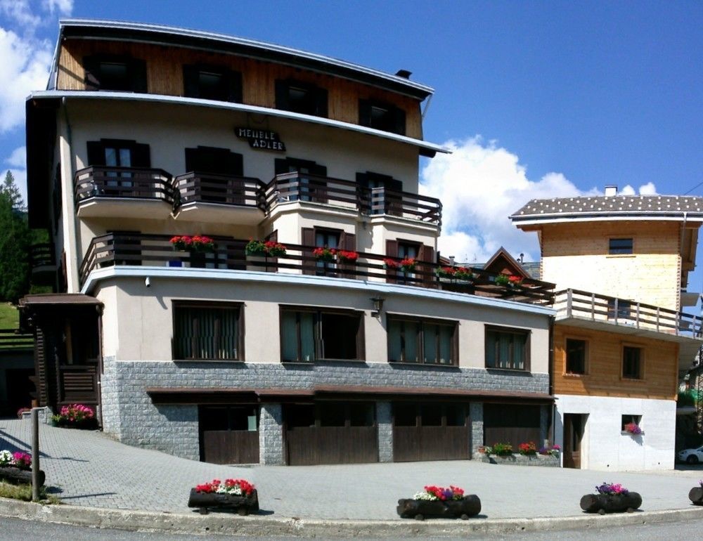 Hotel Meuble Adler - Rooms & Mountain Apartments Santa Caterina Valfurva Exterior foto