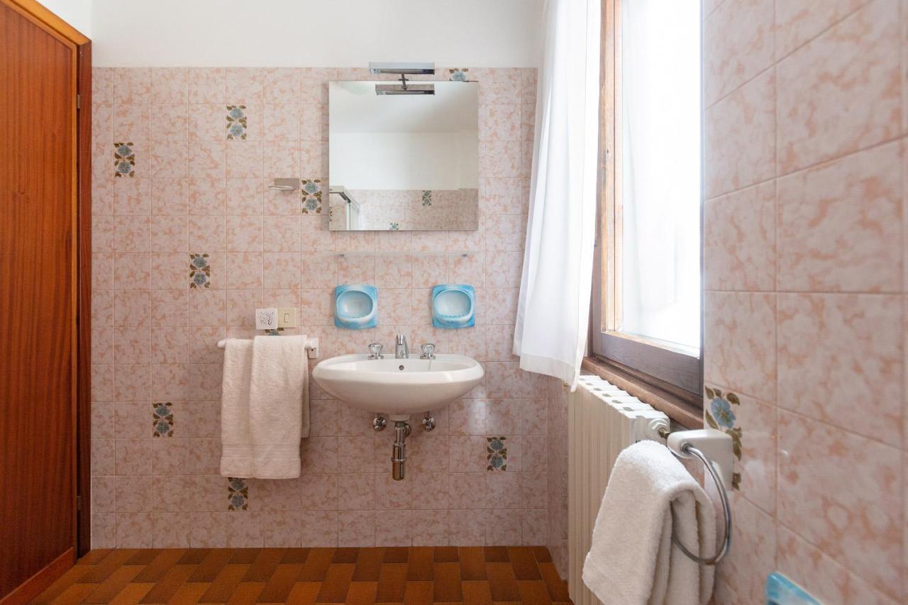 Hotel Meuble Adler - Rooms & Mountain Apartments Santa Caterina Valfurva Exterior foto